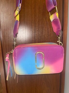 Marc Jacobs Snapshot Airbrushed Crossbody Camera Bag, like new!